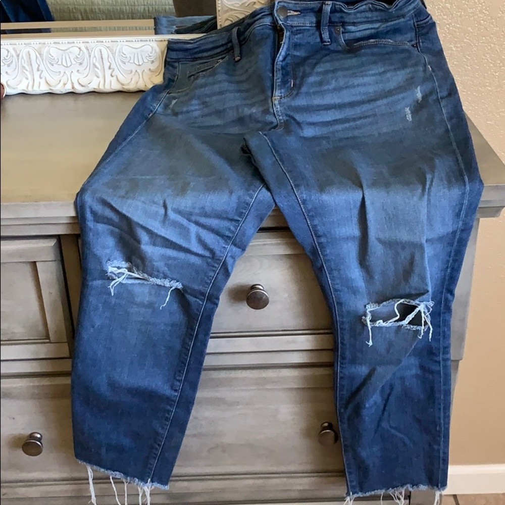 Universal Thread Jeans - Picture 2 of 2